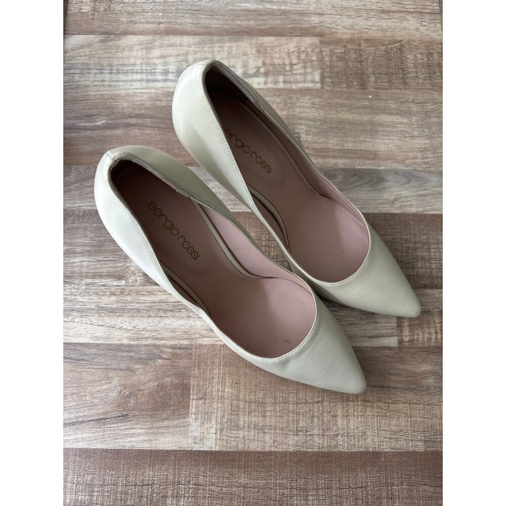 Sergio Rossi White Leather Pumps size 37.5